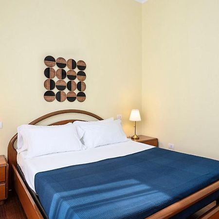 "Gold Fashion" - Residenza Duomo Citylife Apartment มิลาน ภายนอก รูปภาพ
