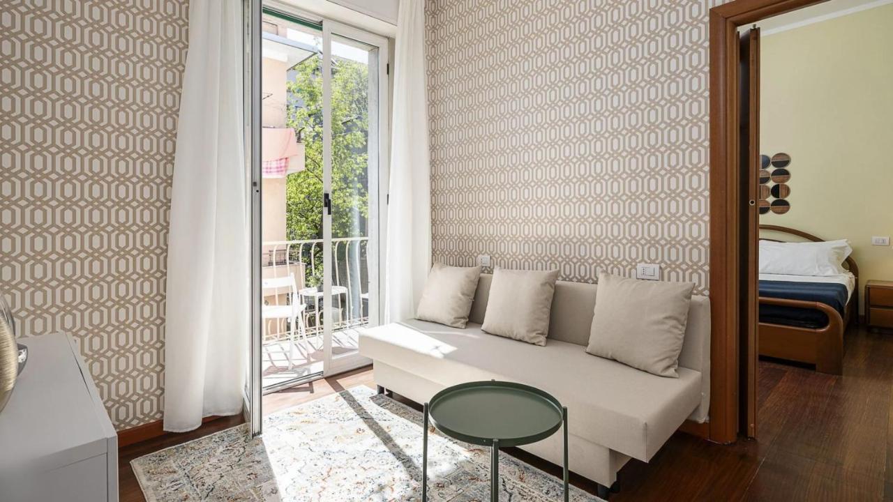 "Gold Fashion" - Residenza Duomo Citylife Apartment มิลาน ภายนอก รูปภาพ